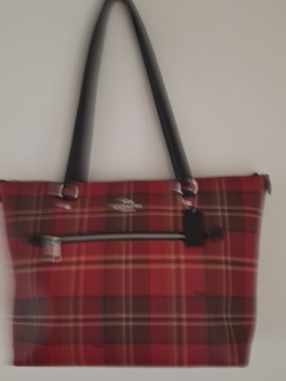 Classic Gorgeous Coach Red Plaid Tote with Black Handles - Picture 3 of 12